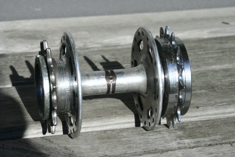 Datei:Doppelkettenantrieb Fahrphase.JPG